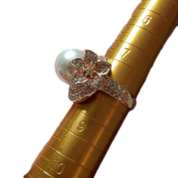 EXQUISITE RING!! NEW! - Picture 4 of 6